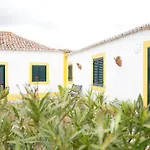Casas Da Lagoa - 4 Casas De Independentes Santo Isidoro